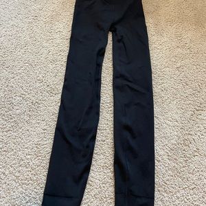 black fabletics leggings, brand new.